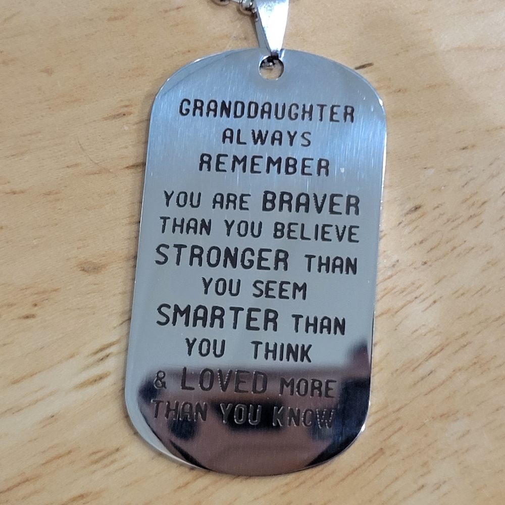 NWT Sentimental Necklace Granddaughter